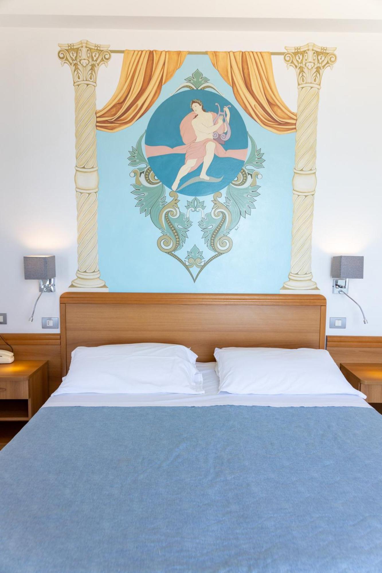 Hotel Casadei Fano Exterior photo